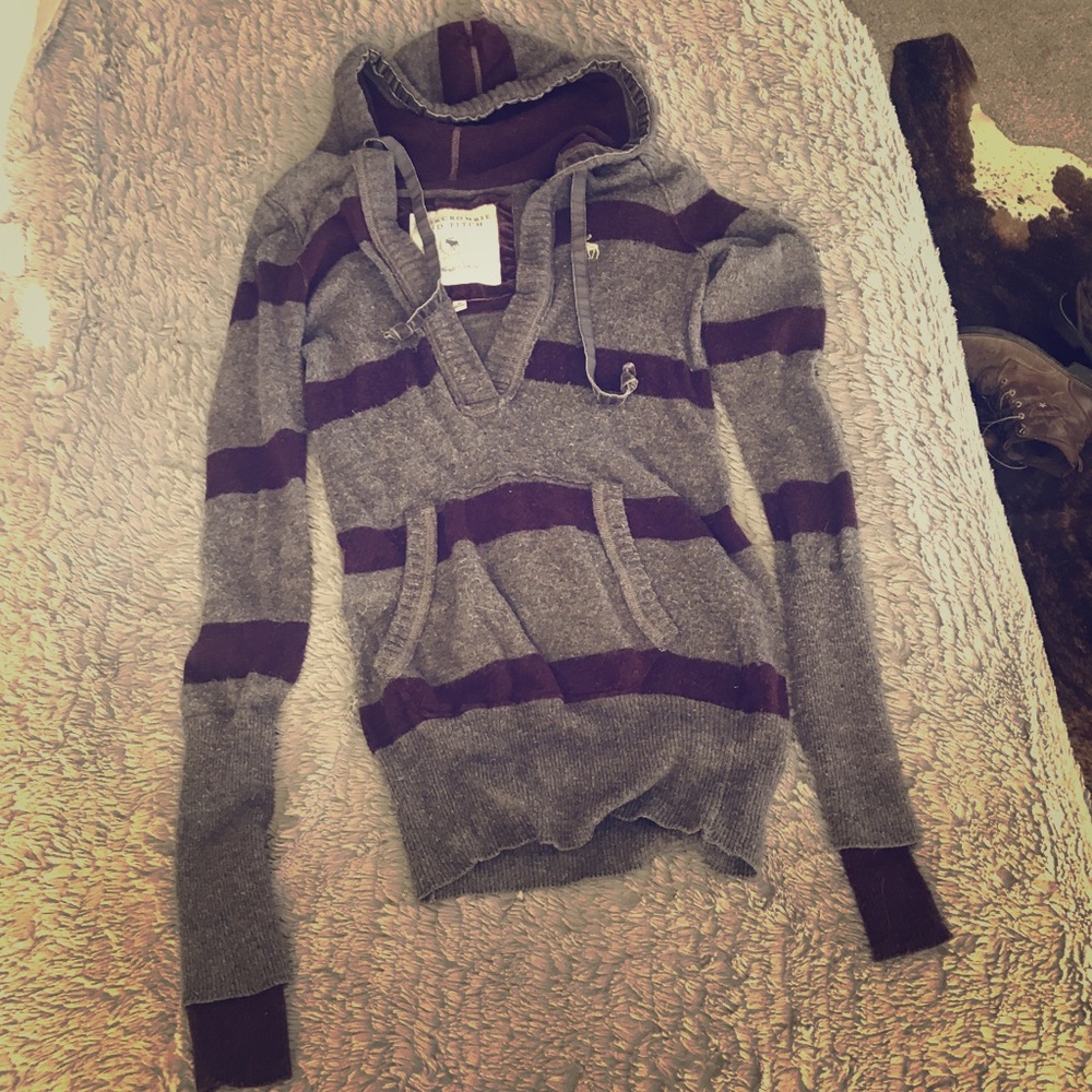 Abercrombie and Fitch sweater